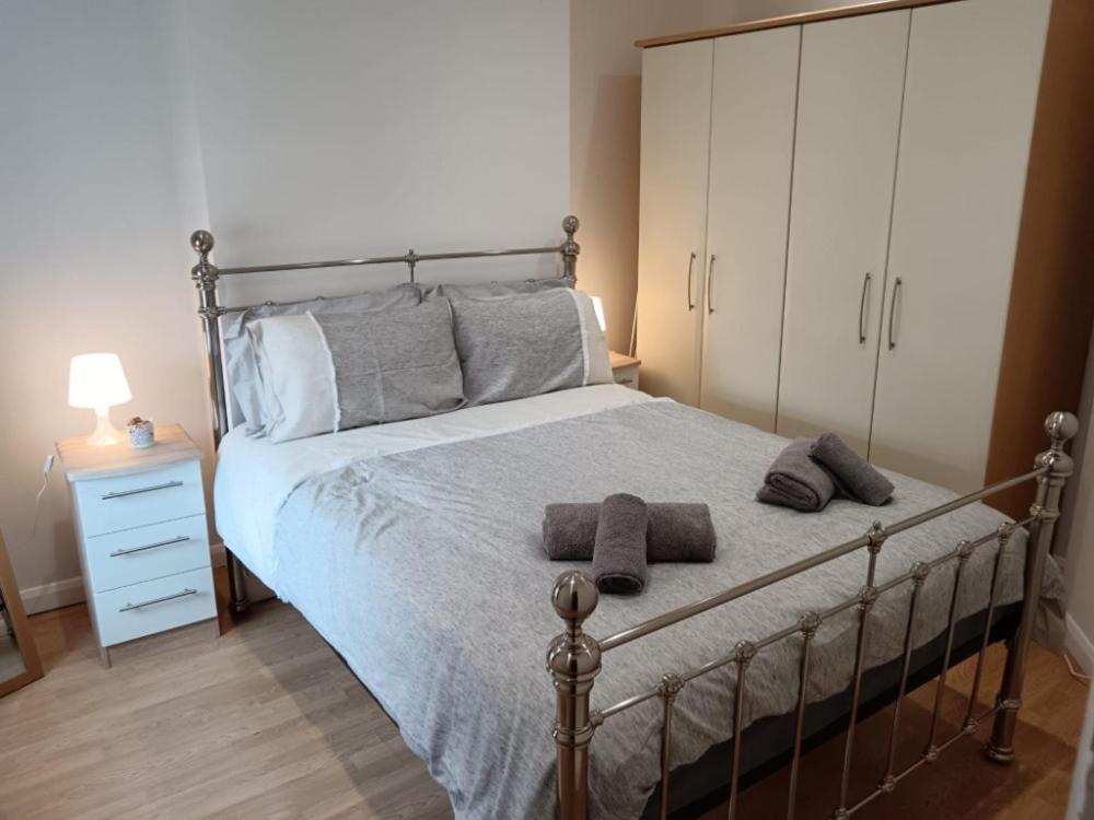 Welcome To This Flat Kettering Eksteriør bilde